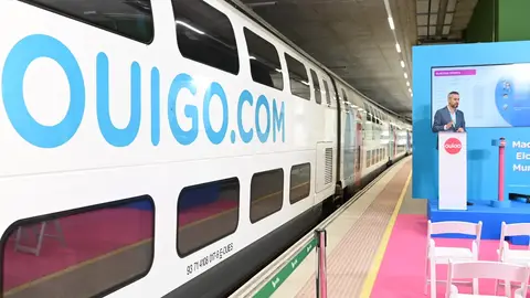 Imagen de archivo de Ouigo Imagen de archivo de Ouigo
