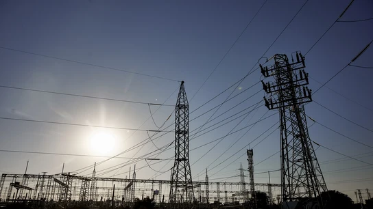Vista de una torre de alta tensión, a 23 de agosto de 2023, en Madrid (España). Vista de una torre de alta tensión, a 23 de agosto de 2023, en Madrid (España).