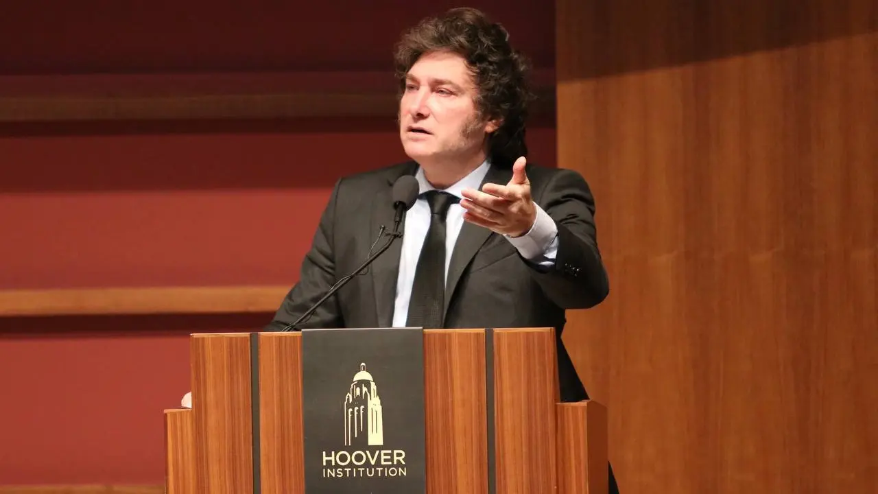 El presidente argentino, Javier Milei, durante una charla en California