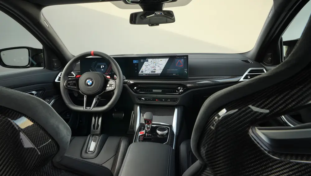Interior del BMW M3 2025 