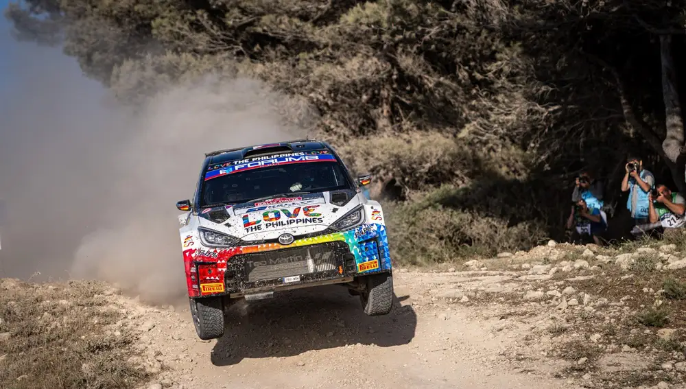 Jan Solans volvió a subir al podio, al igual que Dani Sordo Jan Solans volvió a subir al podio, al igual que Dani Sordo