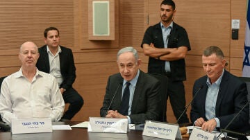 Netanyahu en la reunión del Comité de Defensa y Asuntos Exteriores de la Knéset (Parlamento israelí).