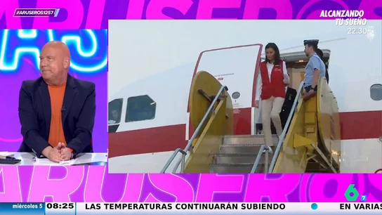 La confesión de Alfonso Arús tras ver el dolor de la reina Letizia por su pie roto: "Creo que yo también lo tengo roto" La confesión de Alfonso Arús tras ver el dolor de la reina Letizia por su pie roto: "Creo que yo también lo tengo roto"