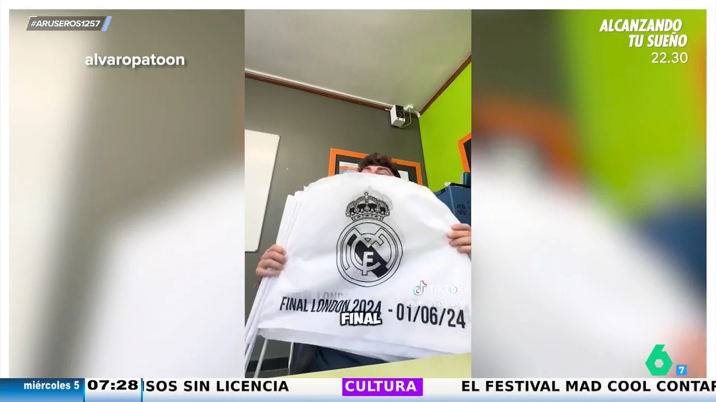 Un profesor es criticado por regalar a sus alumnos merchandising del Real Madrid tras la final de la Champions Un profesor es criticado por regalar a sus alumnos merchandising del Real Madrid tras la final de la Champions