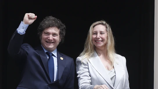 El presidente de Argentina, Javier Milei, y su hermana Karina Milei El presidente de Argentina, Javier Milei, y su hermana Karina Milei