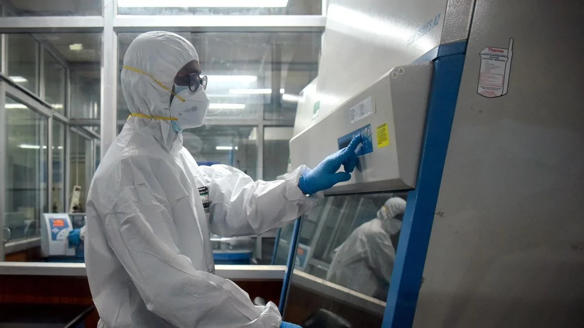Vista de un laboratorio de investigación médica, en una fotografía de archivo