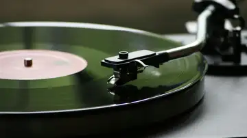 Cómo se puede reproducir el sonido en los discos de vinilo