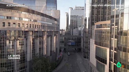 6 millones y medio para influenciar en la legislación europea: esta es la multinacional tecnológica que más gasta en 'lobby' En este vídeo, laSexta Columna analiza con expertos la influencia de los 'lobbies' en el Parlamento Europeo, así como las iniciativas de la Unión Europea para que sus prácticas sean más abiertas y transparentes.
