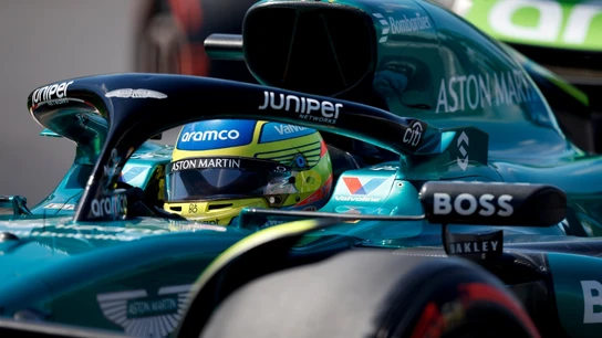 Fernando Alonso, en el Aston Martin Fernando Alonso, en el Aston Martin