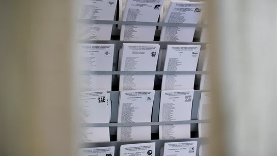 Papeletas de los diferentes partidos a los que se puede votar en España en las europeas de 2024 Papeletas de los diferentes partidos a los que se puede votar en España en las europeas de 2024