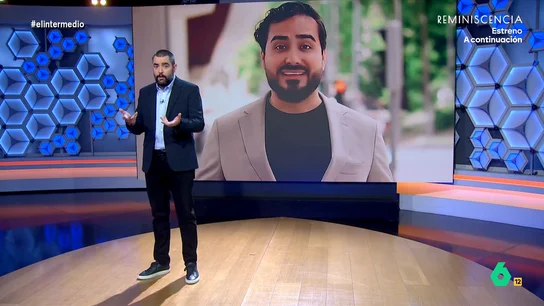 De los "vídeos virales" al aforamiento de eurodiputado: Dani Mateo desvela por qué Ruíz-Mateos es la inspiración de Alvise Dani Mateo establece en este vídeo un paralelismo entre José María Ruiz-Mateos y Alvise Pérez, de su "que te pego leche" que se hizo viral hace 30 años, a que los dos buscaron ser eurodiputados para protegerse de sus problemas con la Justicia.