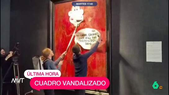 Iñaki comenta la vandalización del cuadro de Carlos III: "Qué suerte ha tenido..." Iñaki comenta la vandalización del cuadro de Carlos III: "Qué suerte ha tenido..."