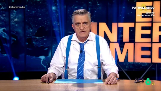 Wyoming responde a Ayuso: "Quien no dimite aunque tenga imputado a su entorno son las presidentas de las comunidades" Isabel Díaz Ayuso responde a Pedro Sánchez tras situar la 'máquina del fango' en Madrid y asegura que "cualquier primer ministro dimitiría por la mitad de la mitad de las cuestiones que le acechan". La reflexión de Wyoming, en este vídeo.