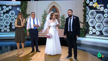 Sandra Sabatés explica los motivos de la caída de los matrimonios y le 'amarga' la 'boda' a Dani Mateo