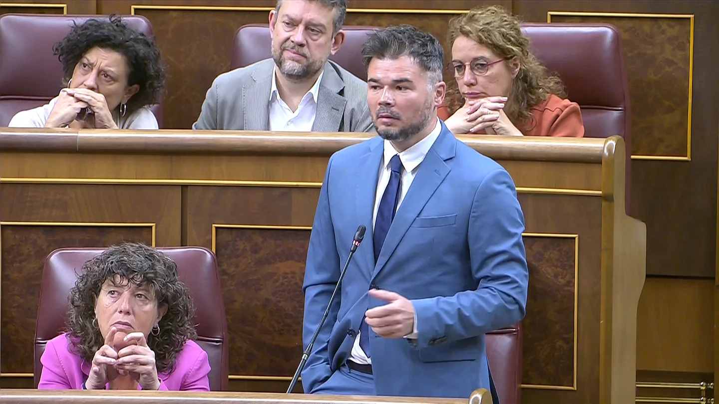 Gabriel Rufián en el Congreso de los Diputados Gabriel Rufián en el Congreso de los Diputados