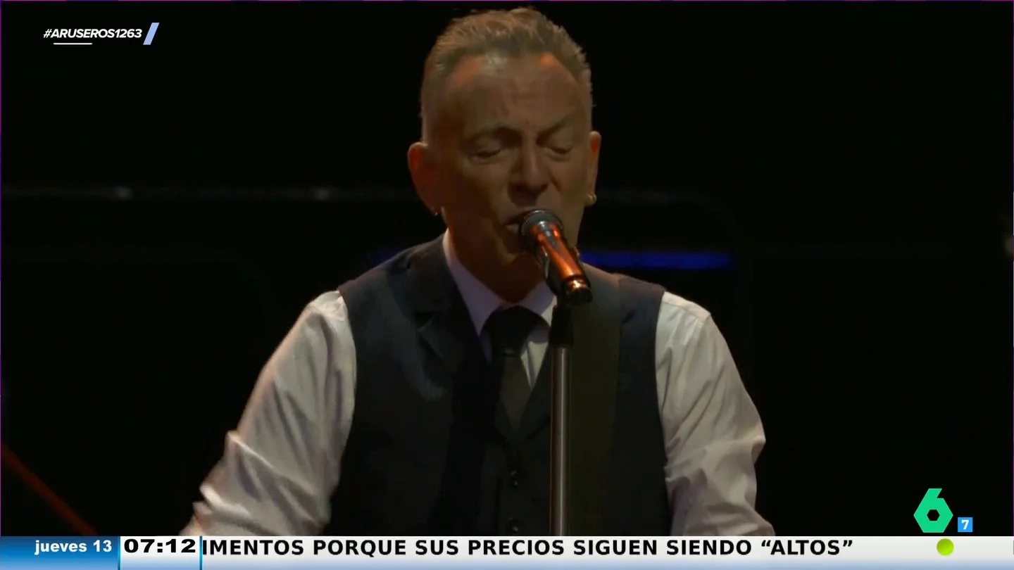 Bruce Springsteen triunfa en Madrid con un concierto de más de tres horas y casi 50.000 personas Bruce Springsteen triunfa en Madrid con un concierto de más de tres horas y casi 50.000 personas