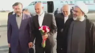Hamid Nouri a su llegada a Teherán tras ser liberado por Suecia.