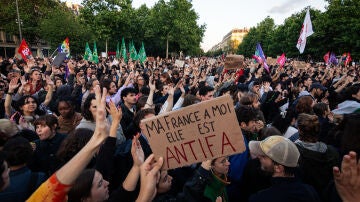 Manifestación en París este domingo contra el avance de la ultraderecha.