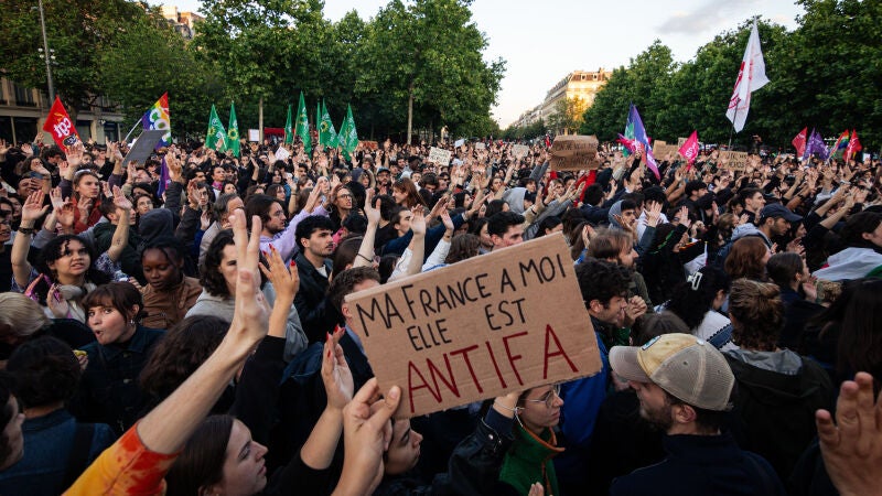 Manifestación en París este domingo contra el avance de la ultraderecha.