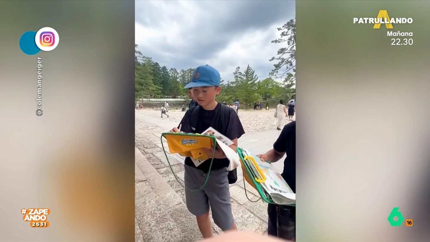 El curioso sistema de unos escolares japoneses para aprender inglés: entrevistar a turistas El curioso sistema de unos escolares japoneses para aprender inglés: entrevistar a turistas