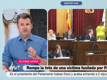 Iñaki López, a Le Senne (Vox) tras expulsar a dos diputadas