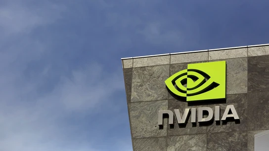 El logo de la empresa de tecnología Nvidia se ve en su sede en Santa Clar El logo de la empresa de tecnología Nvidia se ve en su sede en Santa Clar