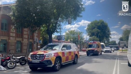 Detenido un hombre con problemas psiqui&aacute;tricos tras apu&ntilde;alar a dos mujeres en una plaza de Arganzuela