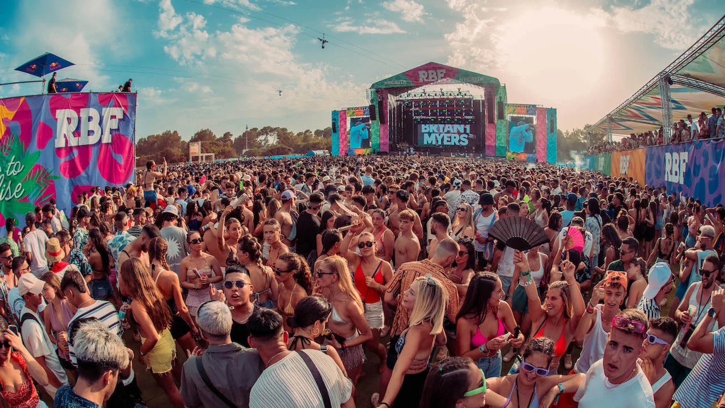 Reggaeton Beach Festival Reggaeton Beach Festival