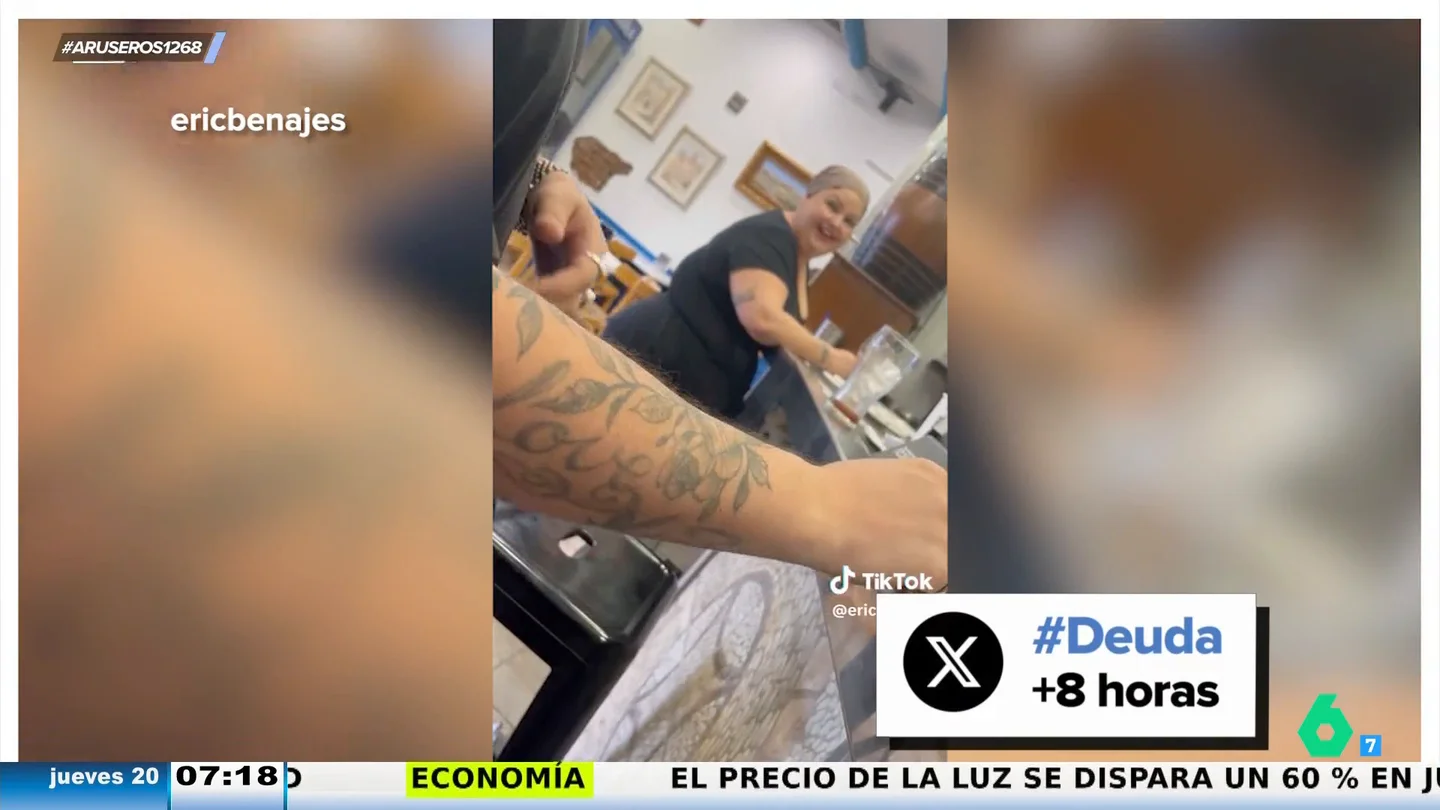 Dos chicos demuestran su honradez volviendo a un bar de Sevilla 4 años después para pagar una deuda Dos chicos demuestran su honradez volviendo a un bar de Sevilla 4 años después para pagar una deuda