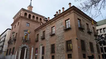 Casa de las Siete Chimeneas de Madrid