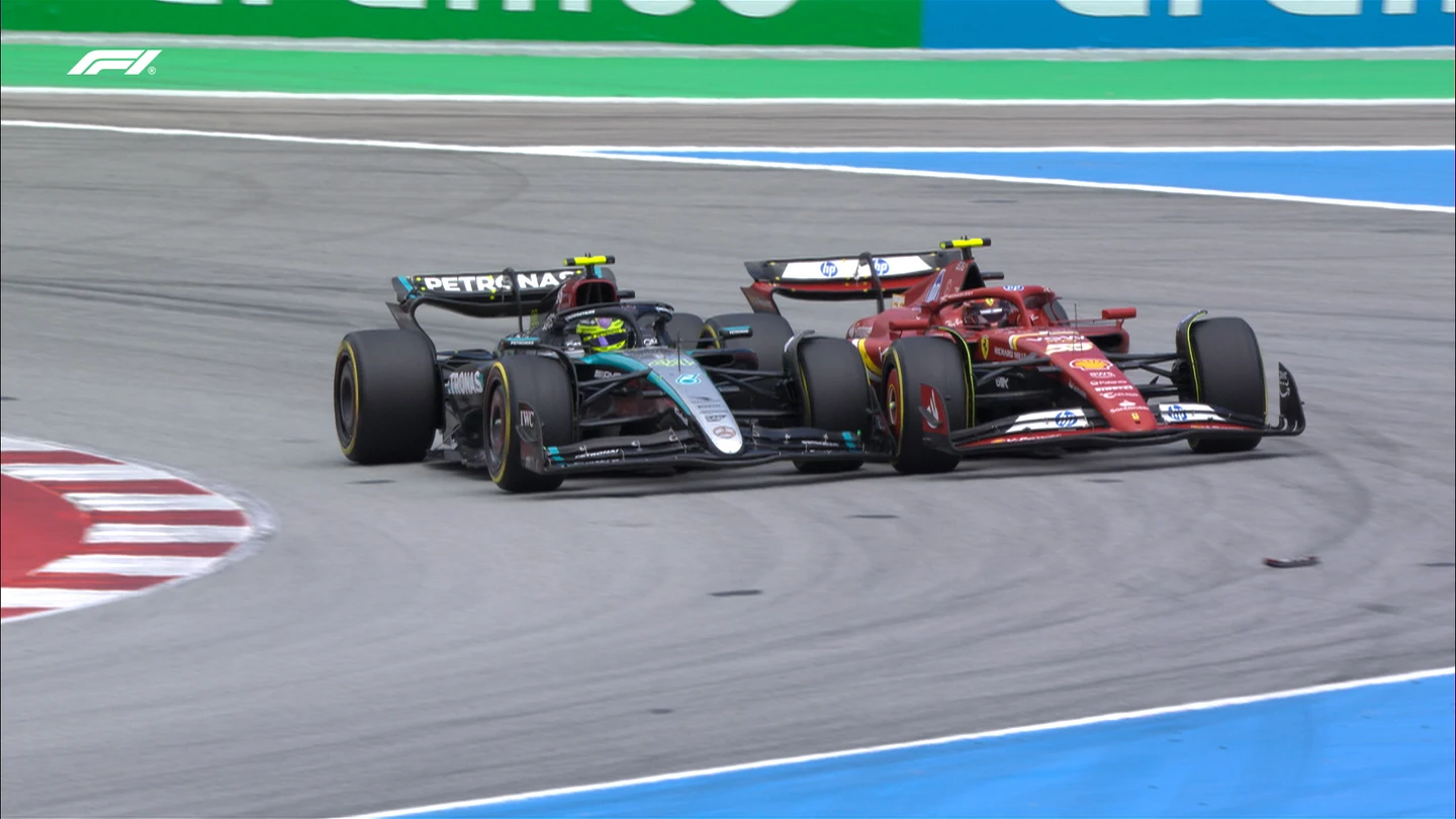 Lewis Hamilton y Carlos Sainz Lewis Hamilton y Carlos Sainz