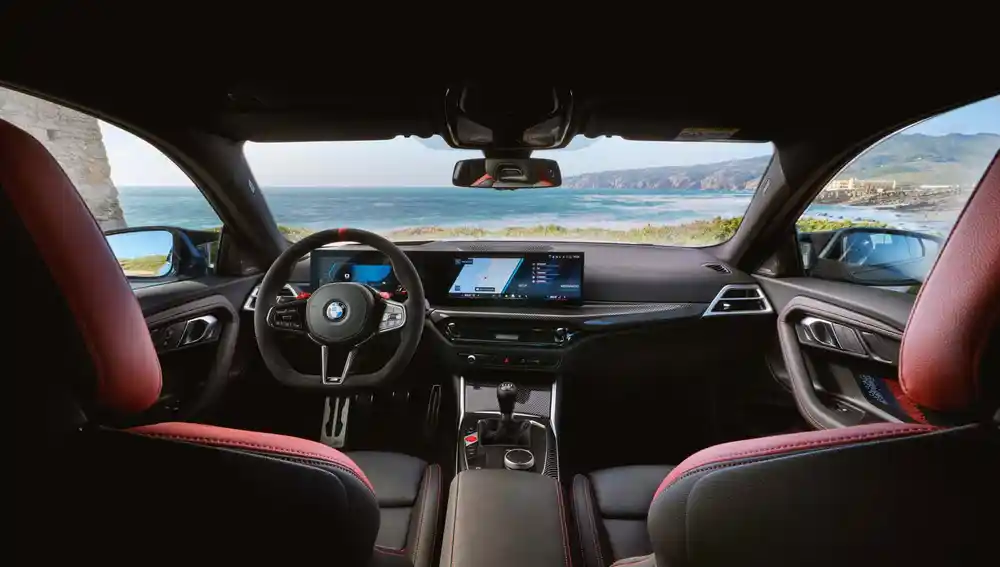 Interior BMW M2 2025