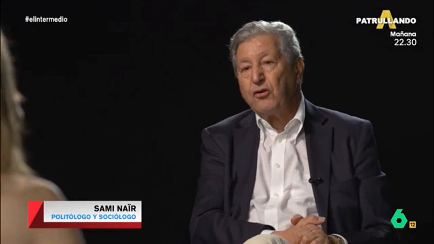 Sami Nair, tajante sobre la decisión de Macron de adelantar elecciones en Francia: "Es un suicidio no asistido" "Pensaba que podía actuar diciendo 'el caos o yo' y se olvidó de que ahora para los franceses el caos es usted", afirma el politólogo Sami Nair que analiza con Andrea Ropero la situación política en Francia a pocos días para las elecciones.