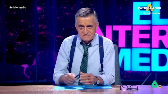 Wyoming responde a una niña que le pregunta por su edad: "Para apagar mi tarta de cumpleaños hace falta un hidroavión" El presentador de El Intermedio se enfrenta a las preguntas de Víctor, Blanca e Hiperión que quieren saber, por ejemplo, que hay que estudiar para ser presentador o cuánto dinero gana al año