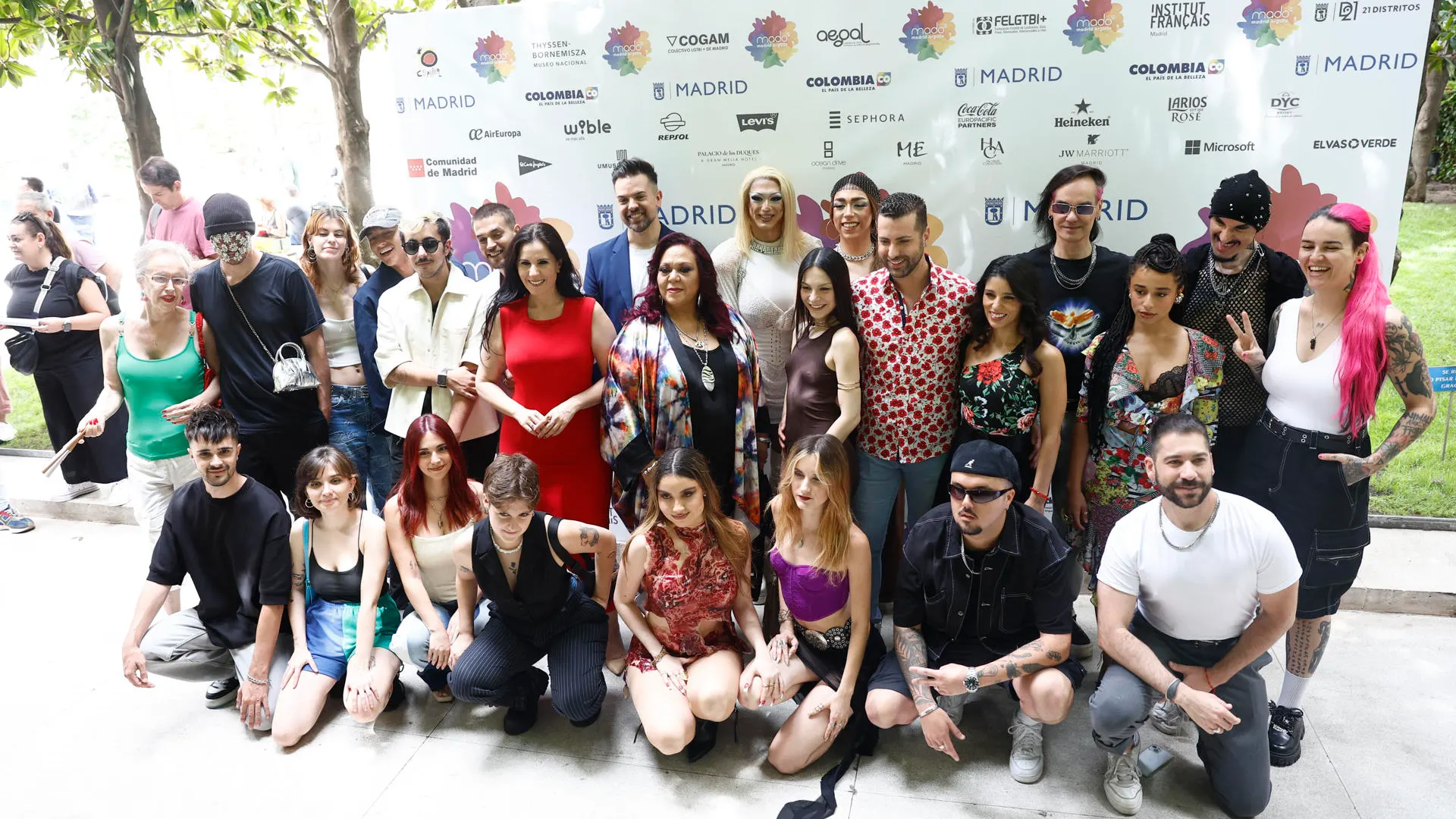Foto de familia durante la presentación de MADO 2024 en el museo Thyssen-Bornemisza de Madrid.