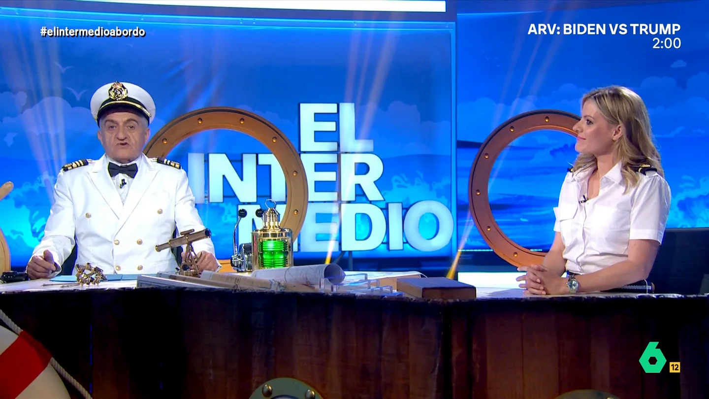"Cada vez que intenta hablar en inglés acaba naufragando": Wyoming, sobre el 'chapuzón de realidad' de Andrea Ropero a Feijóo El Gran Wyoming se libra de los 'baños de realidad' de Andrea Ropero y, en esta ocasión, son los políticos los que se deben enfrentar a sus lapsus y 'patinazos'