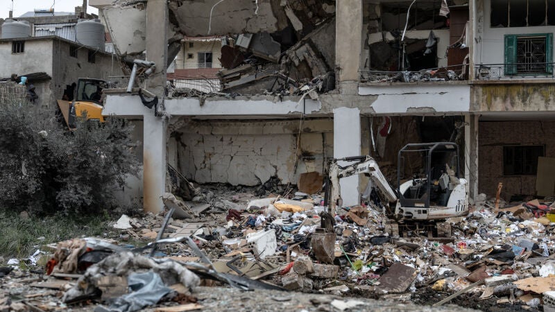  Imagen de archivo de un edificio destruido tras un bombardeo israelí en el Líbano.