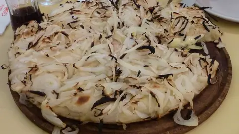Fugazzetta de la pizzería Güerrín en Buenos Aires Fugazzetta de la pizzería Güerrín en Buenos Aires
