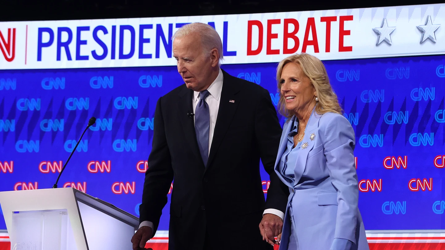 Joe y Jill Biden abandonan el debate contra Donald Trump Joe y Jill Biden abandonan el debate contra Donald Trump