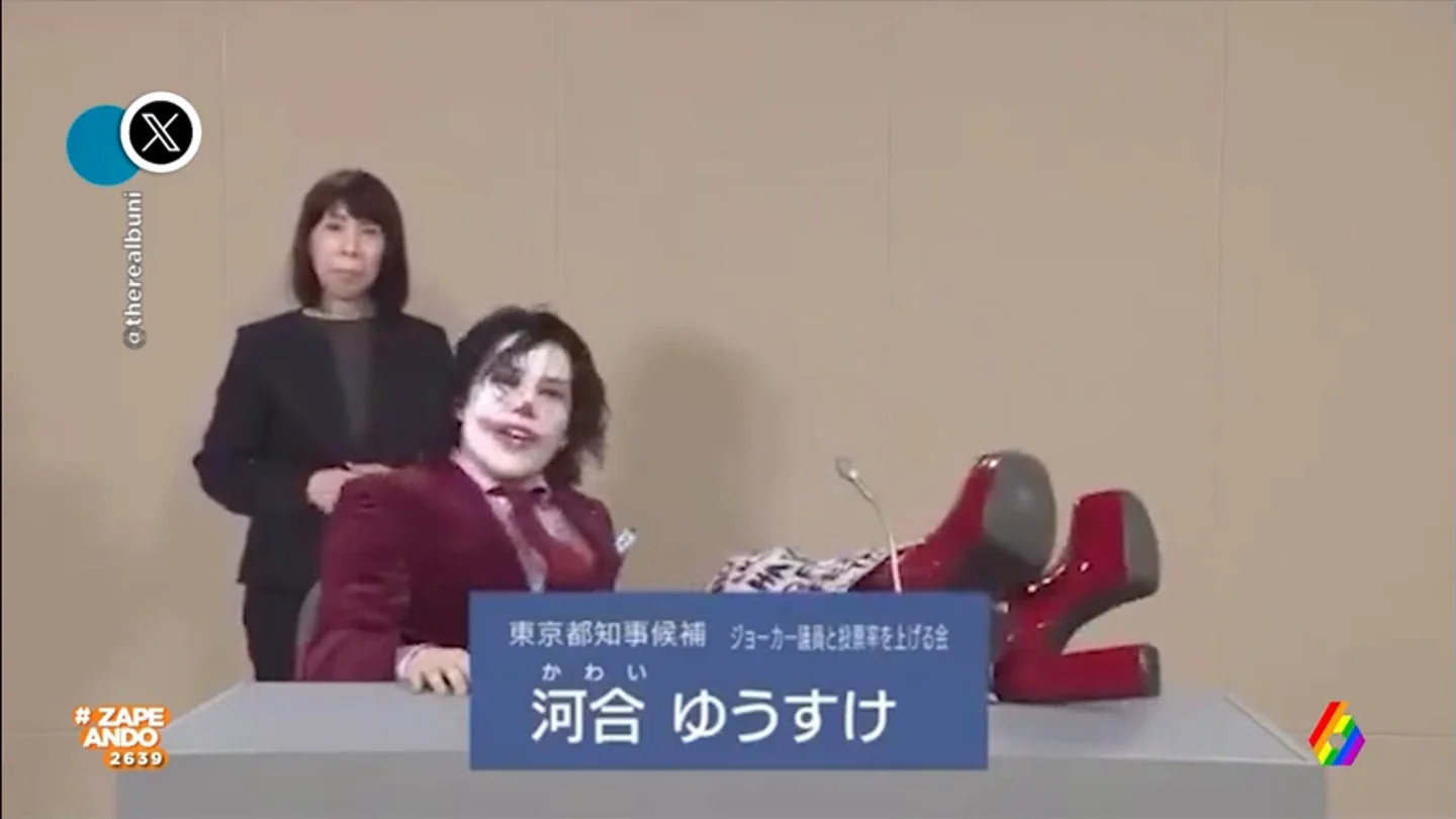 Las candidaturas más surrealistas a las elecciones de Tokio: el Joker y una señora desnuda La elecciones a gobernador de Tokio han dejado dos candidaturas que no tienen desperdicio. Ambos candidatos no se cortan y deciden convertir su candidatura en algo así como el carnaval