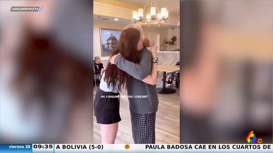 El emotivo momento en el que un abuelo reconoce a su nieta cinco años después El emotivo momento en el que un abuelo reconoce a su nieta cinco años después