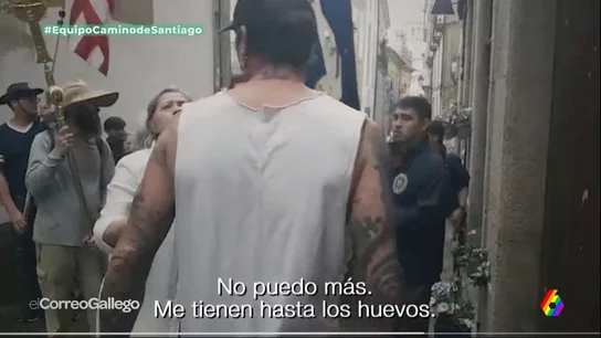 Vecinos afectados por turistas que van a Santiago de Compostela Vecinos afectados por turistas que van a Santiago de Compostela