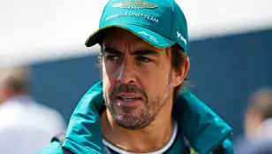 Fernando Alonso, en el &#39;paddock&#39;