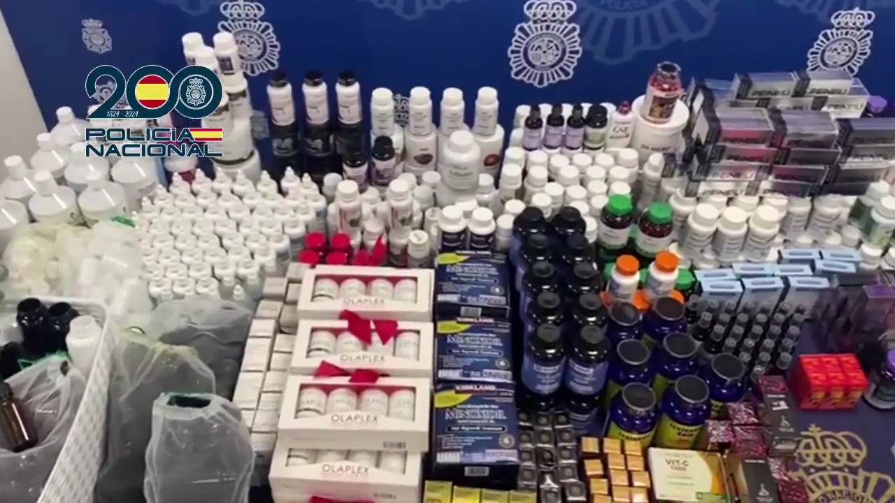 Detenido un hombre por comercializar desde Málaga productos de forma fraudulenta a través de Internet