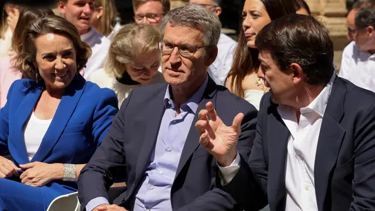 Alberto Núñez Feijóo, Cuca Gamarra y Alfonso Fernández Mañueco, en el acto celebrado en Salamanca. Alberto Núñez Feijóo, Cuca Gamarra y Alfonso Fernández Mañueco, en el acto celebrado en Salamanca.