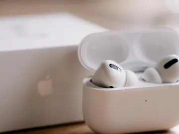 Los próximos AirPods podrían incluir una cámara. ¿Para qué? Los próximos AirPods podrían incluir una cámara. ¿Para qué?