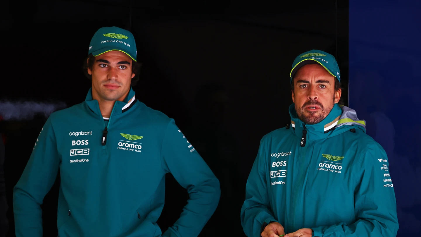 Lance Stroll y Fernando Alonso Lance Stroll y Fernando Alonso