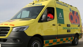 Veh&iacute;culo del servicio de emergencias 112 Andaluc&iacute;a, en una imagen de archivo.