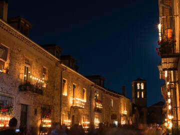 La Noche de las Velas de Pedraza, en Segovia