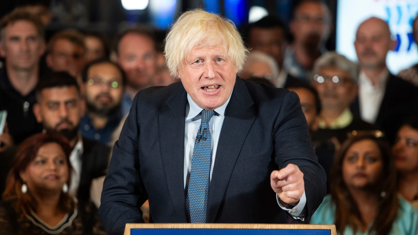 Boris Johnson, durante el mitin de campaña de Rishi Sunak para las elecciones en Reino Unido Boris Johnson, durante el mitin de campaña de Rishi Sunak para las elecciones en Reino Unido